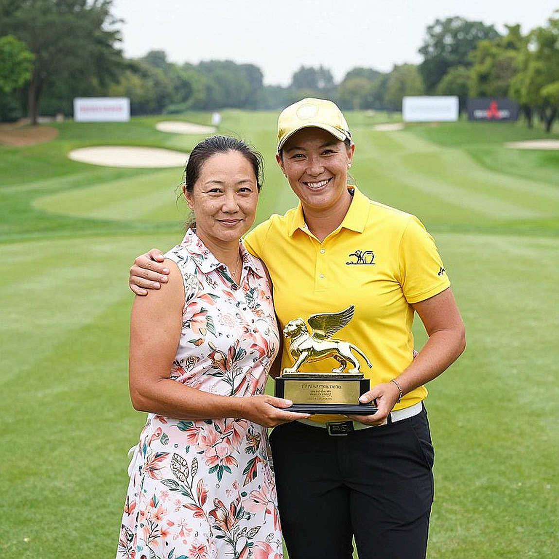 The Bib Came Off First: A Tour Caddie Walk-Off and the Unwritten Labour Contract